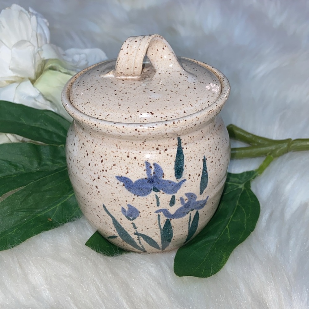 Hand Made Pottery with Lid Sign Unique